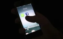 Facebook chi tiền để được phép theo dõi người dùng