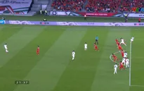 VIDEO: Pha bắt bẫy việt vị hết sức thông minh của ĐT Việt Nam