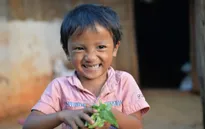 Hiện thực hóa giấc mơ được đi học của cô bé 6 tuổi 3 lần phẫu thuật tim