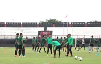 VIDEO: ĐT Indonesia nhập tịch thêm trung vệ gốc Brazil