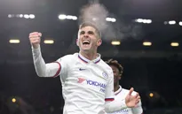 "Hàng hớ" Chelsea bất ngờ xô đổ hàng loạt kỷ lục "khủng" của Premier League