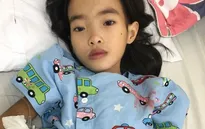 "Bệnh con phải nằm viện lâu như vậy, rồi sau đó lấy đâu tiền trả tôi cũng không biết nữa... "