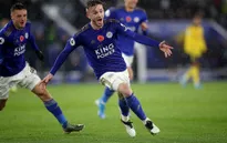 Kết quả, bảng xếp hạng Ngoại hạng Anh vòng 12: Chelsea 2-0 Crytal Palace, Leicester 2-0 Arsenal, Tottenham 1-1 Sheffield
