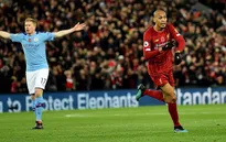 Mourinho chỉ cho Pep Guardiola sai lầm trong trận thua Liverpool