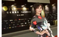 Lương Triều Vỹ cằn nhằn vợ vì đi dù lượn