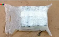 Pháp đóng cửa bãi biển do ma túy trôi dạt vào