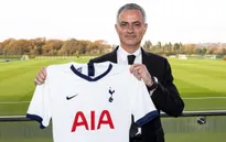 HLV Jose Mourinho ra mắt CLB Tottenham