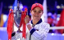 WTA Finals 2019: Ashleigh Barty lần đầu lên ngôi vô địch