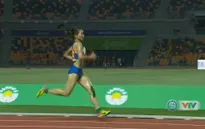 SEA Games 30: Nguyễn Thị Oanh giành HCV 3000m vượt chướng ngại vật nữ