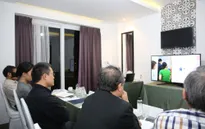Ban giám khảo bàn luận sôi nổi khi chấm tác phẩm dự thi LHTHTQ lần thứ 39