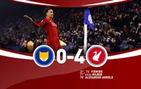 Trọng tài trận Leicester City - Liverpool được phong... "người hùng"