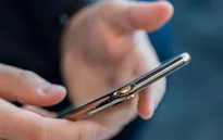 Năm 2019, iPhone thế hệ mới có thể trở thành "cục sạc"