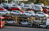 EU không ngại đáp trả nếu Mỹ đánh thuế ô tô