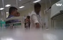 Bác sĩ “vòi” tiền bệnh nhân ung thư máu bị buộc thôi việc