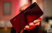 Huawei tiếp tục "nhá hàng" về siêu phẩm smartphone P30