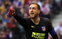 Ngán ngẩm De Gea, Man Utd tìm người thay thế giá cực "mặn"