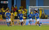 Than Quảng Ninh 2-1 Sanna Khánh Hoà BVN: Youssouf Toure nhận thẻ đỏ, Than Quảng Ninh ngược dòng ngoạn mục!