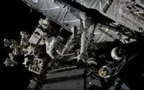 Các nhà du hành vũ trụ trên ISS có cuộc đi bộ ngoài không gian lần thứ ba