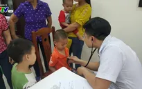 Hơn 1.300 trẻ nhỏ được khám sàng lọc tim miễn phí trong ngày đầu tổ chức khám tại Phú Thọ