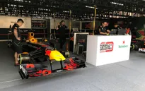 VIDEO: Cận cảnh chiếc xe F1 sẽ chạy thử tại sự kiện "Khởi động F1 Việt Nam Grand Prix 2020"