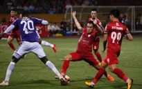 Thắng CLB TP Hồ Chí Minh, CLB Hà Nội giành ngôi đầu bảng!