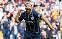 "Aguero xứng đáng được Man City tạc tượng"