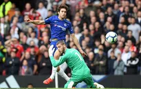 Huyền thoại Man Utd "cạn lời" với De Gea