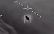 Hải quân Mỹ thừa nhận "nhiều lần" nhìn thấy UFO tại các căn cứ quân sự tối mật