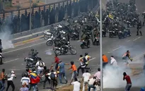 Phe đối lập Venezuela tuyên bố đảo chính