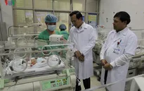 Bộ LĐ TB&XH tặng quà trẻ em có hoàn cảnh khó khăn