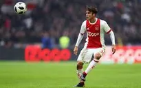 Sao Ajax trả lời khiến Arsenal và Real Madrid chưng hửng