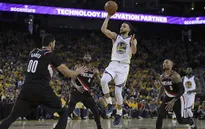 NBA Playoffs 2019 - ngày 15/5: Ấn tượng Stephen Curry