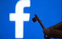 Vì siêu lớn và siêu mạnh, cần phải đeo "vòng kim cô" cho Facebook