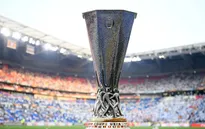 Kết quả bóng đá Europa League sáng 25/10: Partizan 0-1 Man Utd, Arsenal 3-2 Vitoria, Roma 1-1 M'gladbach…