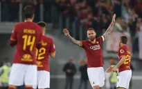 VIDEO: Roma giành thắng lợi trong ngày chia tay đầy cảm xúc của De Rossi