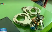 Bắt nhiều đối tượng giả danh công an để cướp tài sản