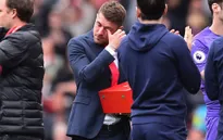 "Phản đồ" Arsenal bật khóc tức tưởi trong ngày chia tay CLB