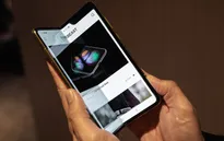 Đừng đợi Galaxy Fold nữa, bởi còn lâu mới ra mắt!