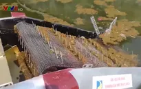 Chung tay bảo vệ môi trường với sáng kiến máy thu gom rác thải biển
