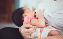 Phát hiện mới: Sữa mẹ chứa chất diệt ung thư