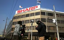 Sharp có thể chuyển sản xuất từ Trung Quốc sang nước khác