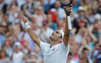 Thắng kịch tính Nadal, Federer lần thứ 12 vào chung kết Wimbledon