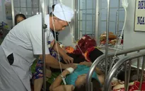 Dừng hoạt động cơ sở chế biến thức ăn nghi gây ngộ độc