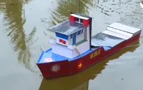 Tái tạo năng lượng từ mô hình tàu thủy năng lượng mặt trời