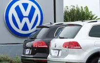 Volkswagen, Mercedes-Benz tái vận hành một số nhà máy ở Đức ngay tháng 4