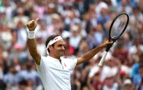 Roger Federer tiến vào tứ kết Wimbledon bằng chiến thắng thuyết phục
