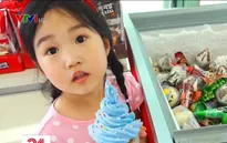 Góc khuất đằng sau những kênh YouTube nhí triệu view