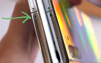 Sự thật phía sau “cái lỗ” bí ẩn trên Samsung Galaxy Note 10