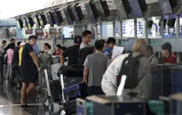 Sân bay Hong Kong, Trung Quốc hoạt động trở lại