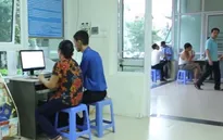 Để dịch vụ công trực tuyến không bỏ quên người già